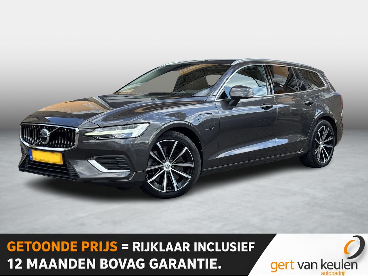Volvo V60 - T6 AWD Plug-in Hybrid Core T6 AWD Plugin Hybrid LONG RANGE 19 KWh CORE BRIGHT TREKHAAK/68. - AutoWereld.nl