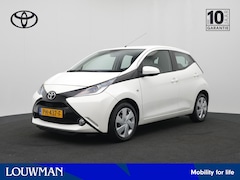 Toyota Aygo - 1.0 VVT-i x-play | NL Auto | Dealer Onderhouden | Achteruitrijcamera |