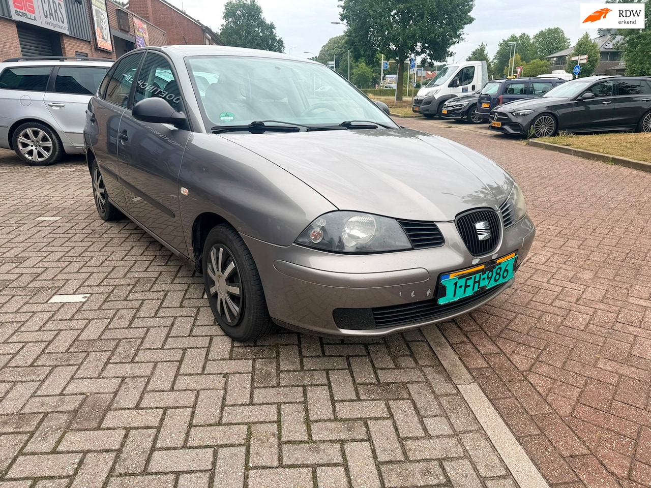 SEAT Ibiza - 1.4-16V Stella-nieuw apk 20- 8-2027 - AutoWereld.nl