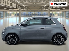 Fiat 500 - La Prima 42 kWh PanoDak, Navigatie+Camera, Leder interieur...Soh 91.9%
