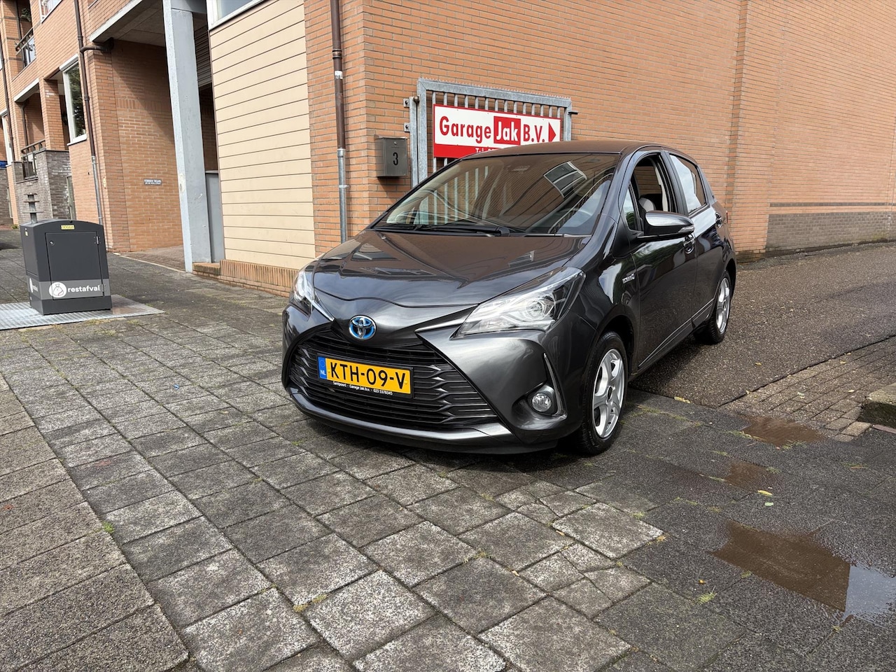 Toyota Yaris - 1.5 Hybrid 100pk CVT - AutoWereld.nl