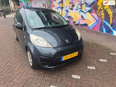 Peugeot 107 - 1.0 Access Accent werkende airco. stereo stuurbekrachtiging goed onderhouden auto boeken a