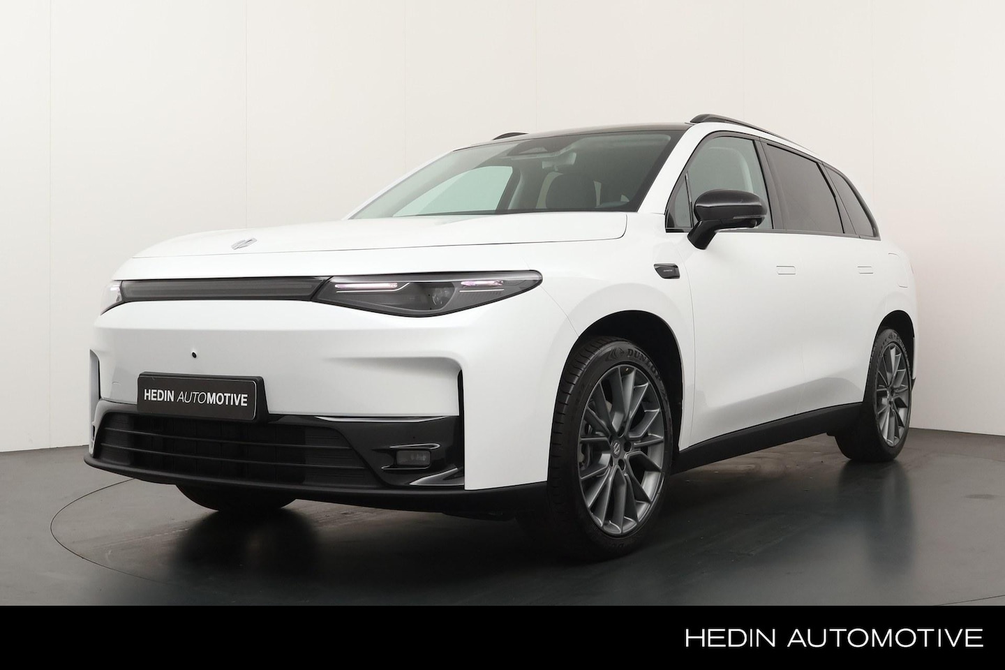 Leapmotor C10 - Design 69.9 kWh 217pk | 420KM WLTP | Adapt. Cruise Control | Panoramadak | Leder | Elek. S - AutoWereld.nl