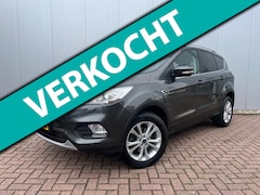 Ford Kuga - 1.5 EcoBoost Titanium | Trekhaak | Stuur-/stoelverwarming | Parkeersensoren voor en achter