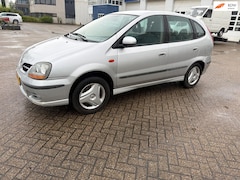 Nissan Almera Tino - 2.0 CVT Ambience - airco