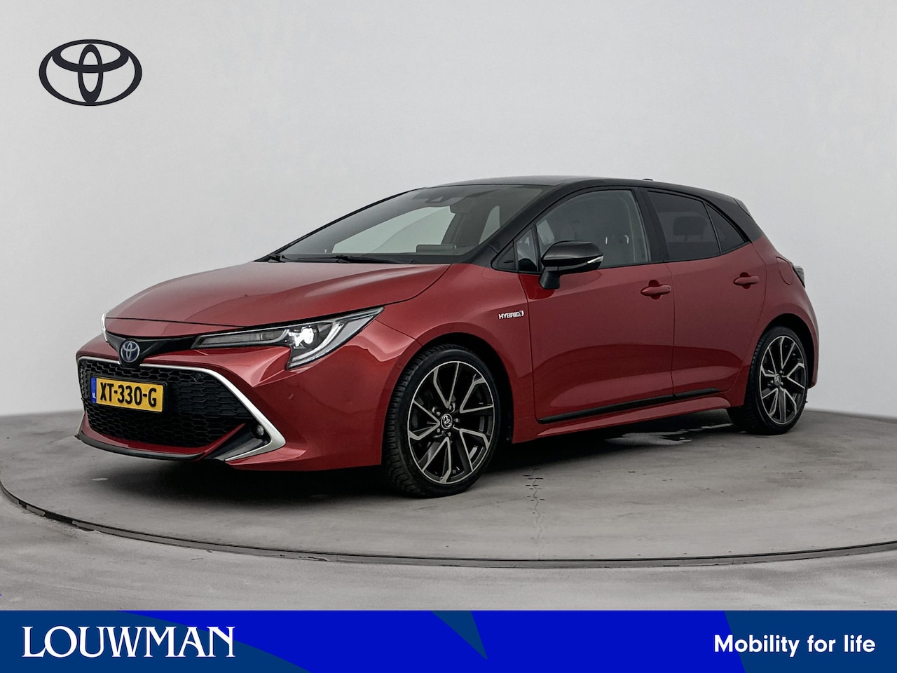 Toyota Corolla - 1.8 Hybrid Executive | Parkeersensoren V+A | Blindspot | Trekhaak | - AutoWereld.nl