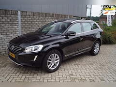 Volvo XC60 - 2.0 T5 FWD Polar+ Autom Panodak Leder Sportst Stoelverw Navi Camera Xenon Clima Cruise x P