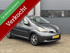 Toyota Aygo - 1.0-12V Sport Uitvoering _ 103 Dkm NL Auto