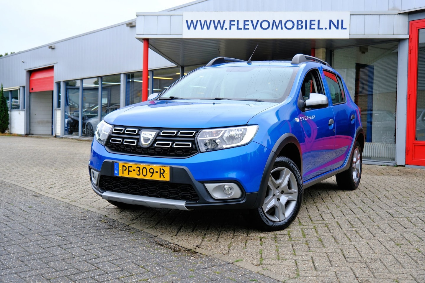 Dacia Sandero Stepway - 0.9 TCe Bi-Fuel/LPG-G3 SL Stepway Navi|Airco|Cruise - AutoWereld.nl