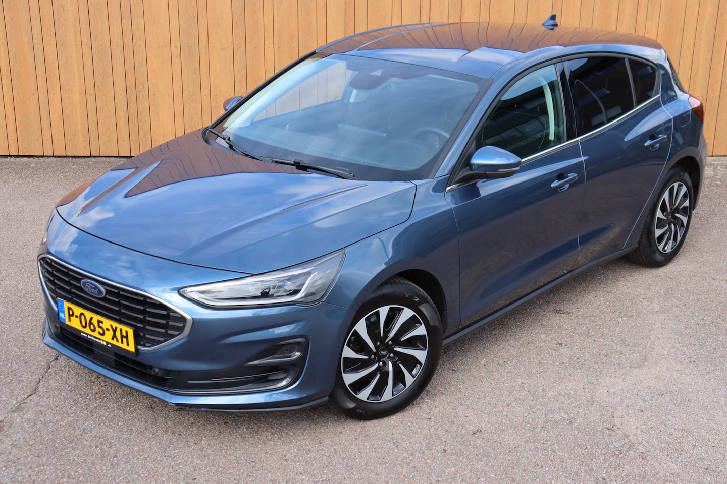 Ford Focus - 1.0 EcoBoost Hybrid Titanium X org.NL driver+ winterpack camera - AutoWereld.nl