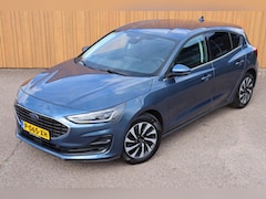 Ford Focus - 1.0 EcoBoost Hybrid Titanium X org.NL driver+ winterpack camera