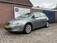 Opel Astra - 1.4 Turbo Cosmo APK 2-2027/CLIMA