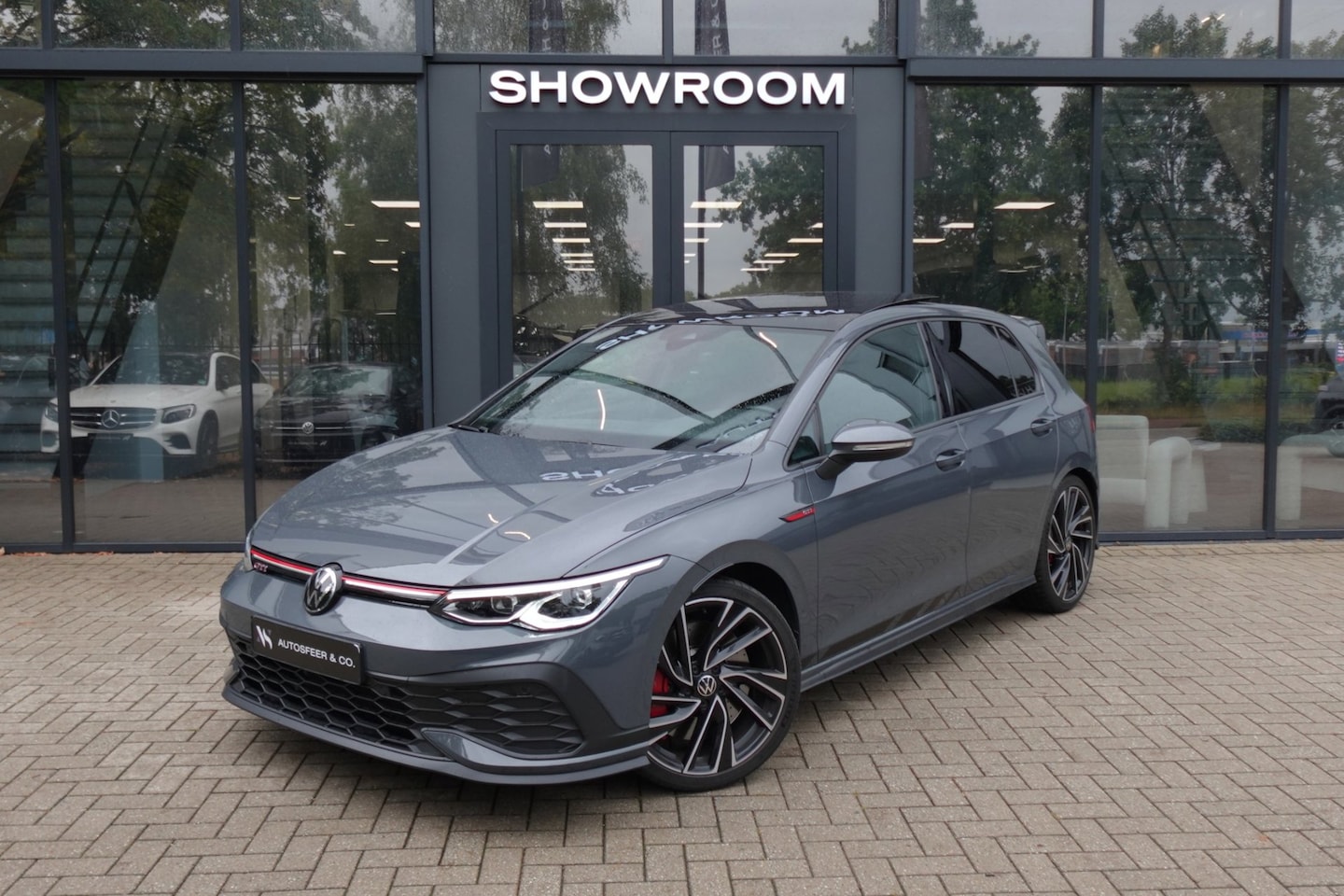 Volkswagen Golf - 2.0 TSI GTI CLUBSPORT PANO VOL - AutoWereld.nl