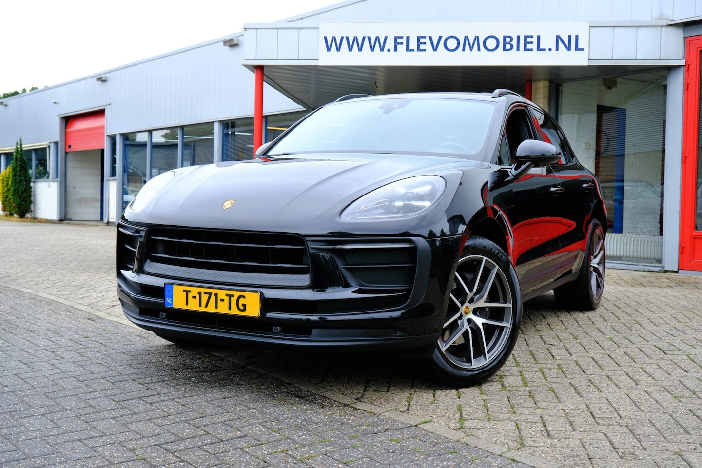 Porsche Macan - 2.0 AWD Aut. Pano|Leder|BOSE|Cam|20"LMV - AutoWereld.nl