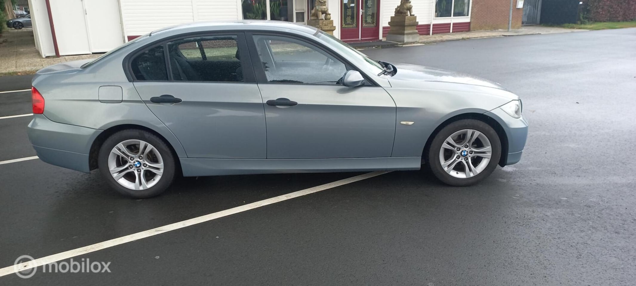 BMW 3-serie - 318i Executive 318i Executive