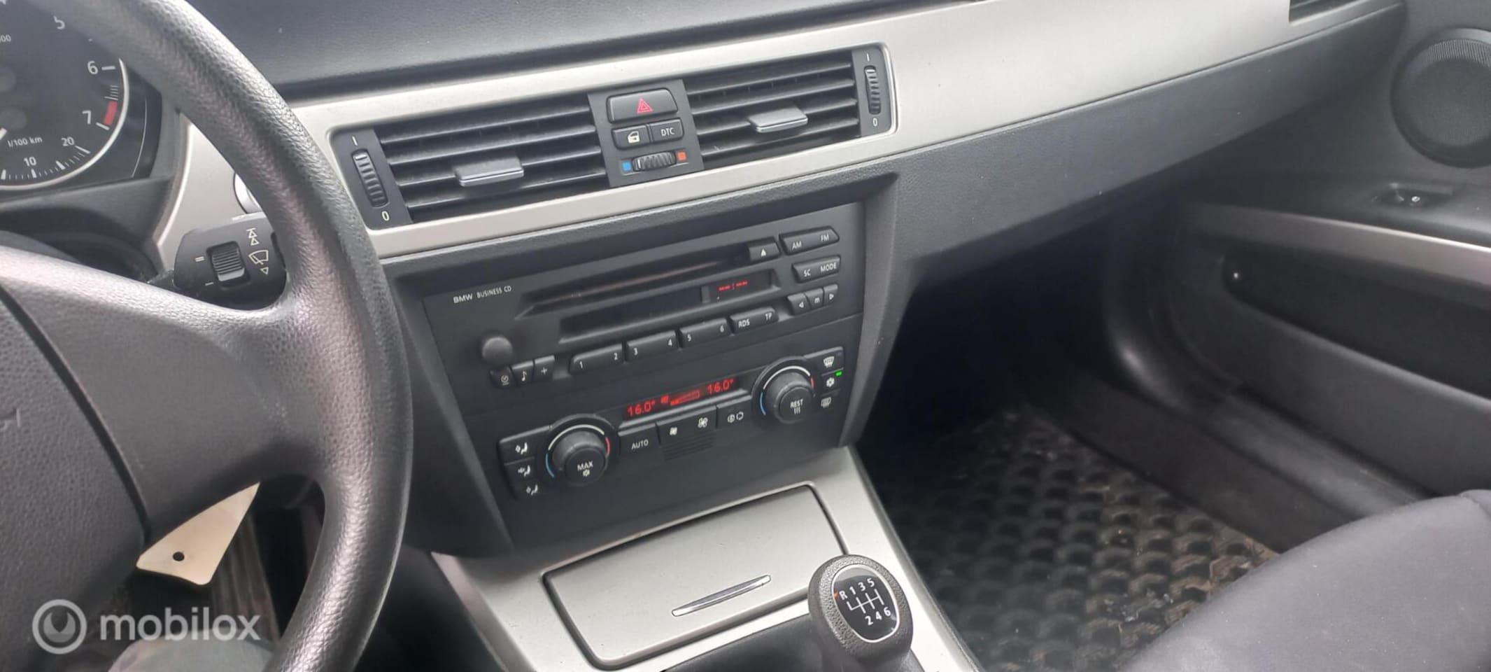 BMW 3-serie - 318i Executive 318i Executive