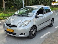 Toyota Yaris - 1.3 VVTi Dynamic / AIRCO / NAP