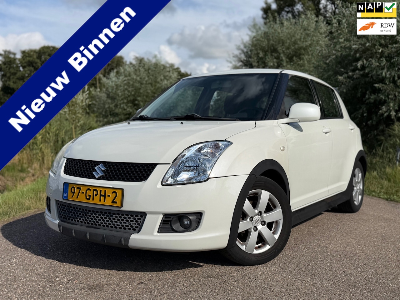 Suzuki Swift - 1.3 Shogun / Nieuwe APK bij aflevering / NL Auto / Elektrische ramen / Koude Airco / Radio - AutoWereld.nl