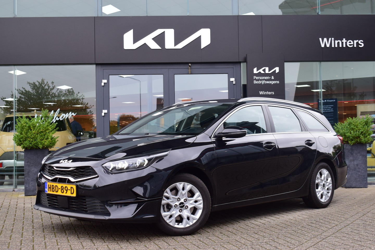 Kia Cee'd Sportswagon - Ceed 1.5 T-GDi DynamicLine Automaat | Trekhaak | Navi | Camera | Adaptieve Cruise Control - AutoWereld.nl