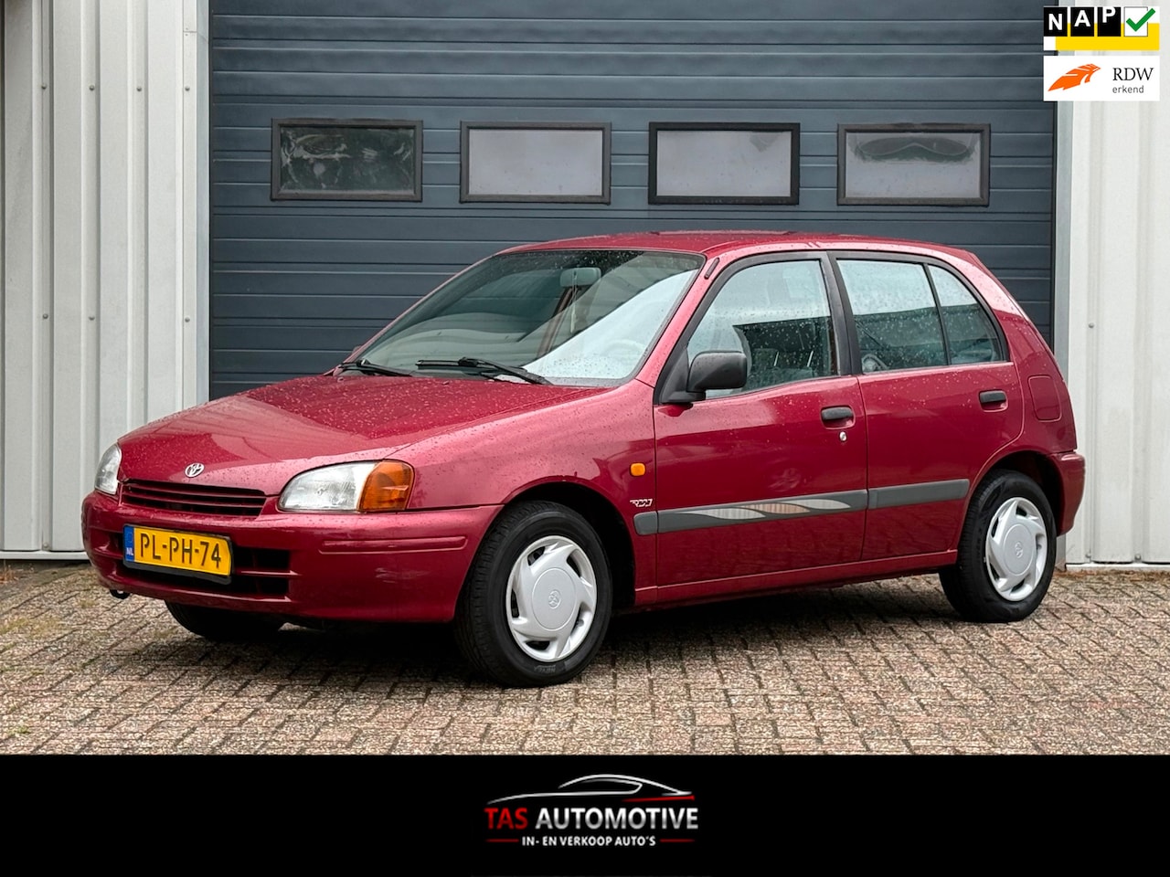 Toyota Starlet - 1.3-16V 5-deurs NW APK 24-08-2028 / NAP - AutoWereld.nl
