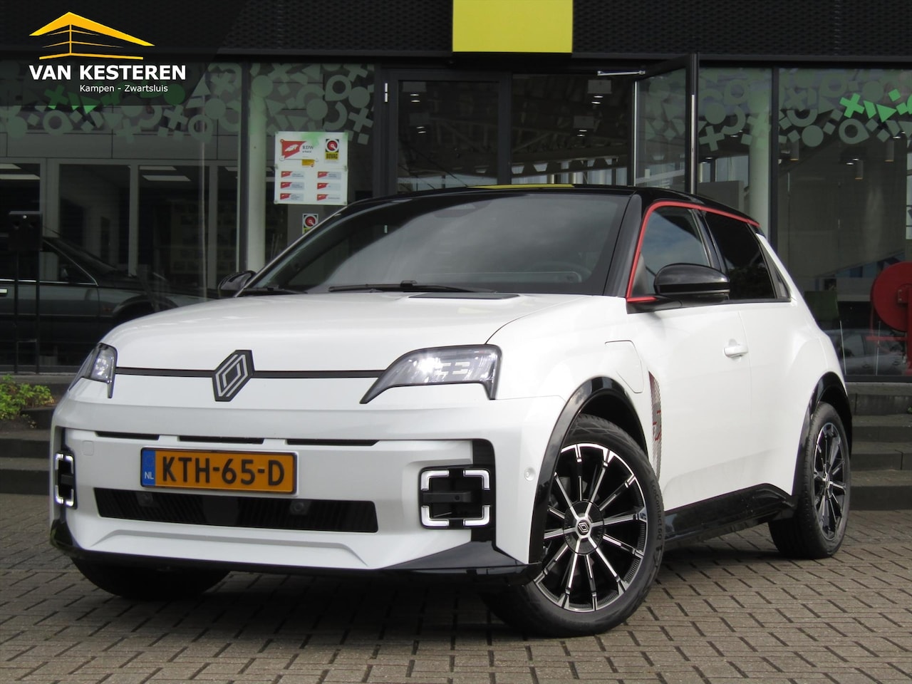 Renault 5 - 52kWh 150pk comfort range Iconic Cinq - AutoWereld.nl