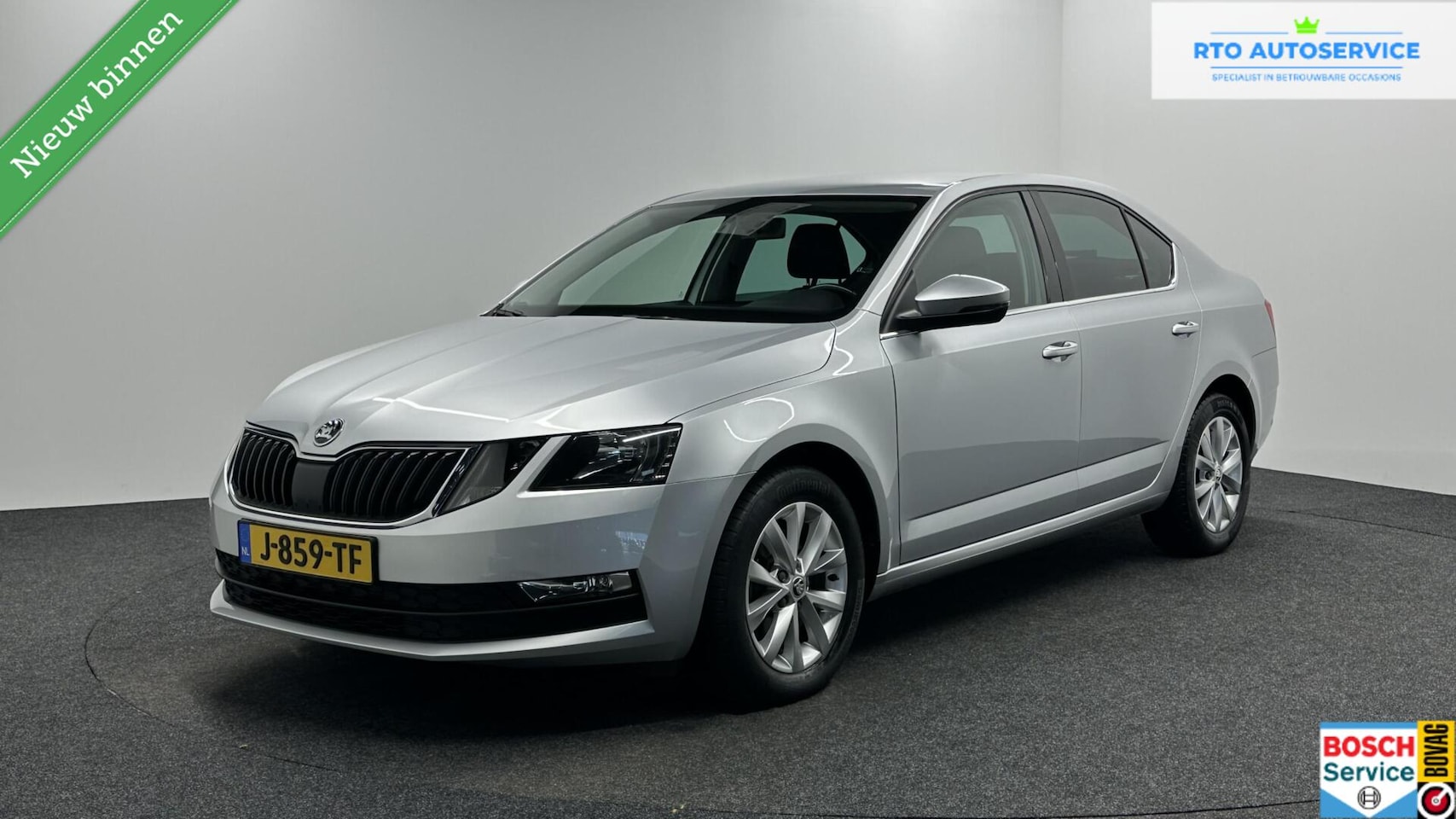 Skoda Octavia - 1.0 TSI Greentech Style Business NAVI CARPLAY CRUISE LM ECC. - AutoWereld.nl