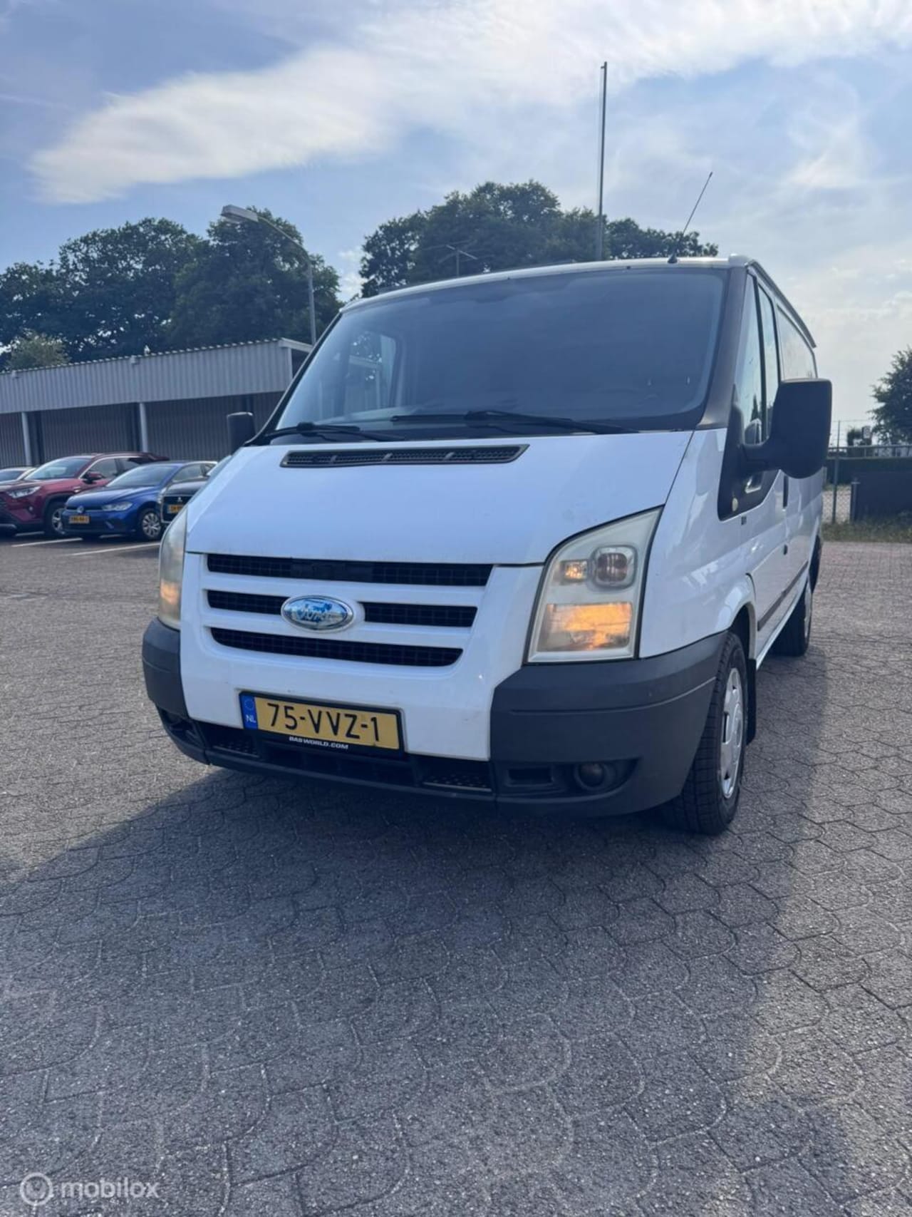 Ford Transit - – 10/2008 – 273.773 km – APK t/m 13-12-2026 - AutoWereld.nl