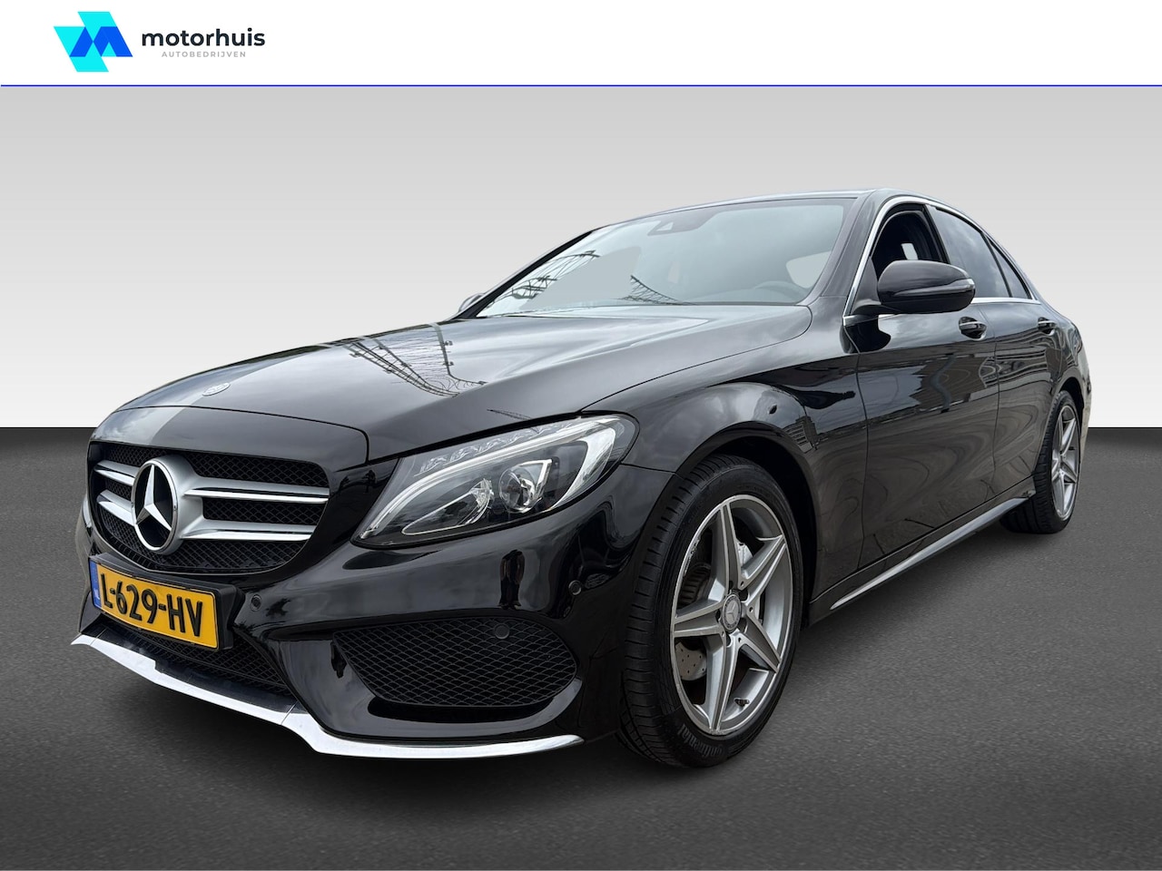 Mercedes-Benz C-klasse - 180 Prestige | AMG-styling | Burmester Premium soundsysteem | Cruise control - AutoWereld.nl