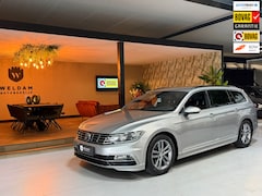 Volkswagen Passat Variant - 1.4 TSI ACT R-Line Garantie|DSG|Trekhaak|Adoptieve Cruise|Navi|Leder|PDC Rijklaar