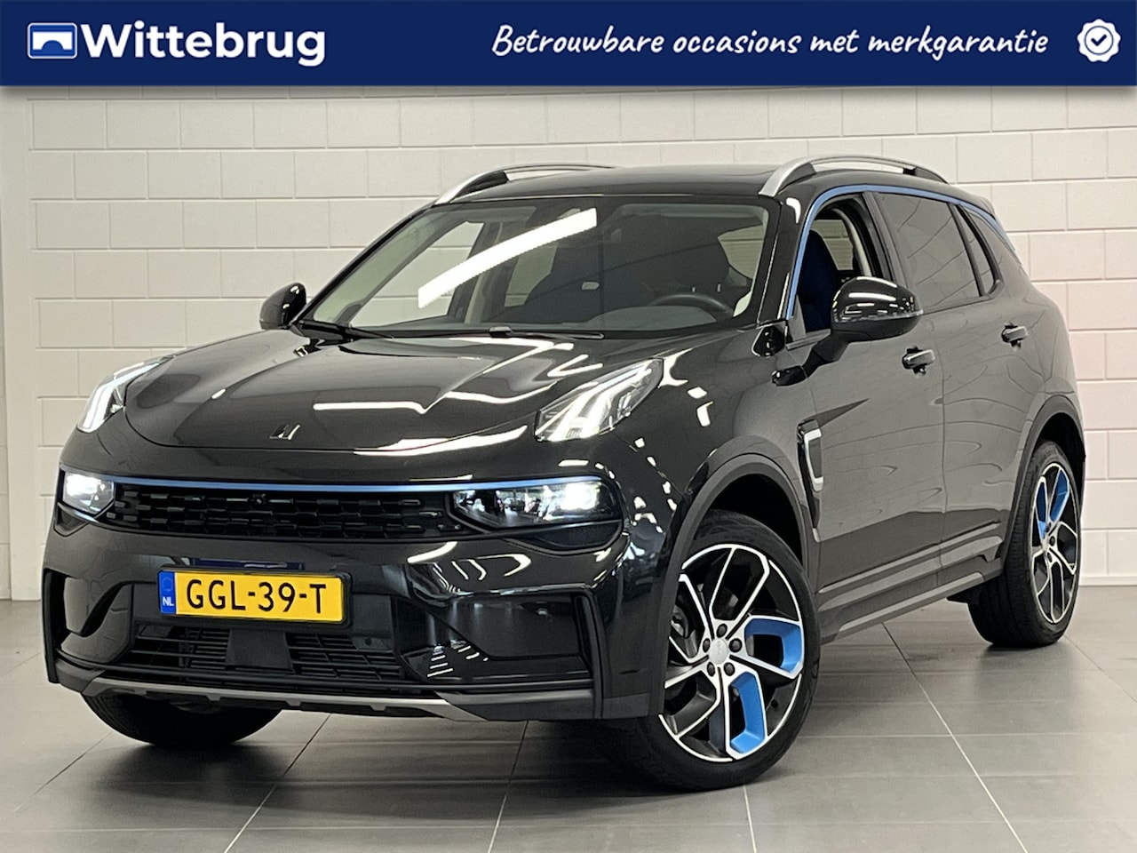 Lynk & Co 01 - 1.5 PANORAMADAK | LICHTMETALEN VELGEN | ZWARTE LAKKLEUR - AutoWereld.nl