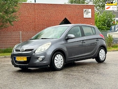 Hyundai i20 - 1.2i i-Motion 5DR*Airco*NAP*Dealer onderhouden*2e eigenaar*Elektrische ramen*APK