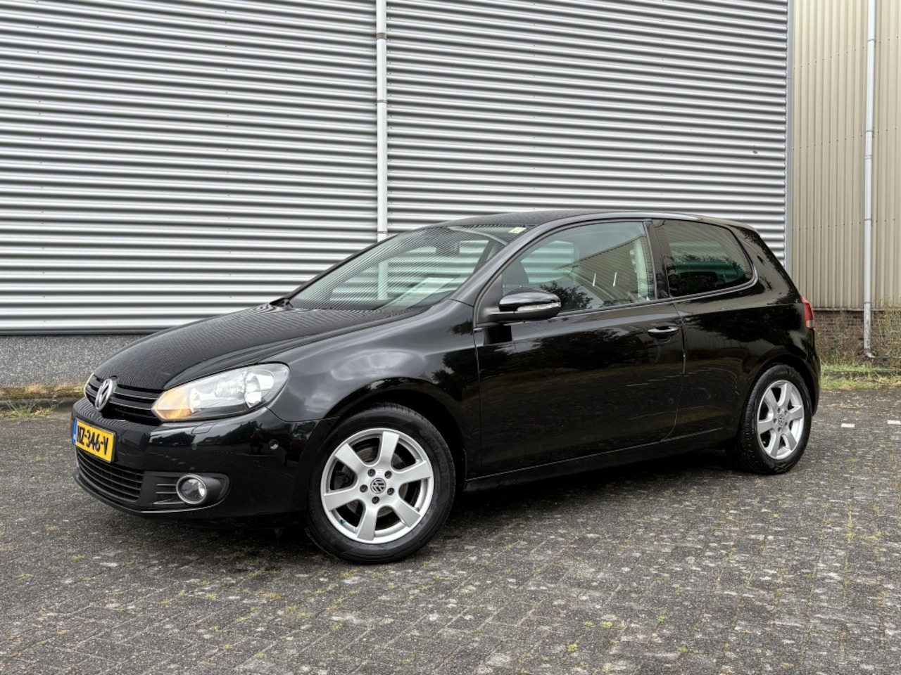 Volkswagen Golf - 1.2 TSI Highline AUTOMAAT Camera Trekhaak Stoelvw - AutoWereld.nl