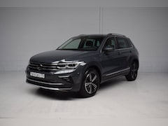Volkswagen Tiguan - 1.4 TSI eHybrid ELEGANCE SOH / VIRTUAL / VIRTUAL / CAMERA / TREKHAAK / IQ-LIGHT / SFEERVER