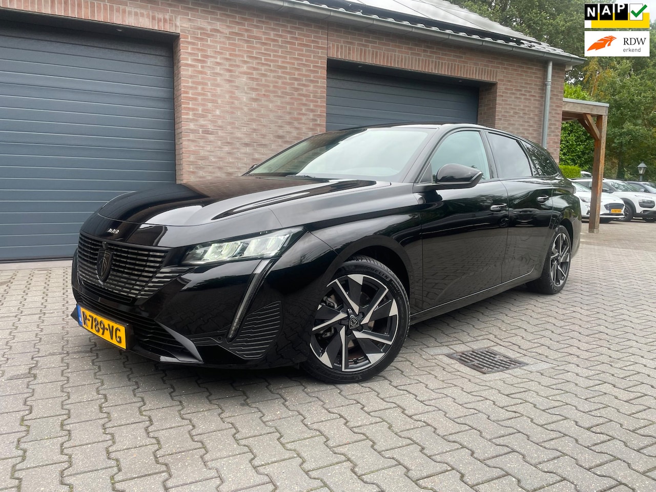 Peugeot 308 SW - 1.2 PureTech Allure Pack Business CARPLAY CAMERA 2022 - AutoWereld.nl