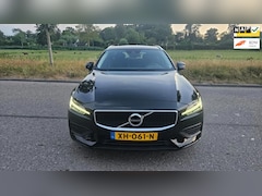 Volvo V60 - V60 2.0 D4 | DISTRIBUTIERIEM VERVANGEN | ZEER COMPLEET | ELEK. TREKHAAK | ELEK. ACHTERKLEP