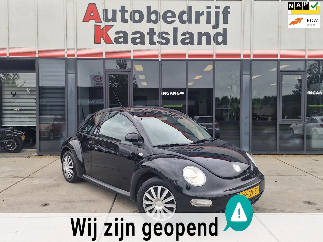 Volkswagen New Beetle - 2.0 Highline - Airco - Electr Ramen - - AutoWereld.nl