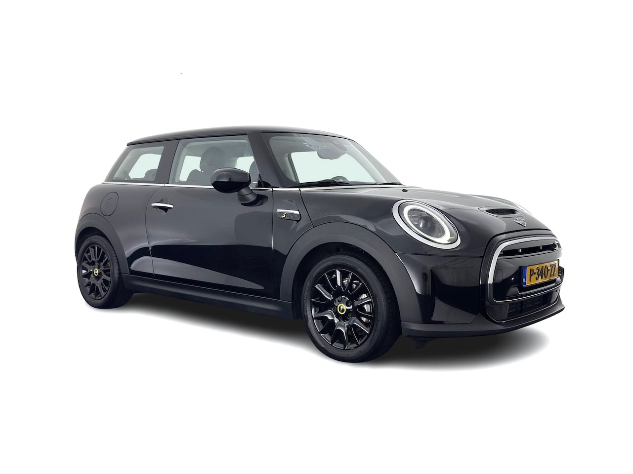MINI Electric - MINI Yours 33 kWh [3-Fase-11kW] {Soh-96%} (INCL.BTW) Aut. *HEAT-PUMP | LEATHER-FABRIC | FU - AutoWereld.nl