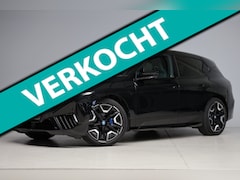 BMW iX - XDrive40 M-sport | panorama skylounge | elek. trekhaak | softclose | laser light | harmank