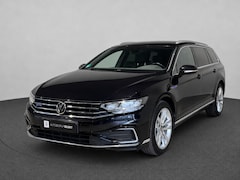 Volkswagen Passat Variant - 1.4 TSI PHEV GTE | Camera | Sfeer | Carplay | Halfleder | Massage | Virtual | 1e eig