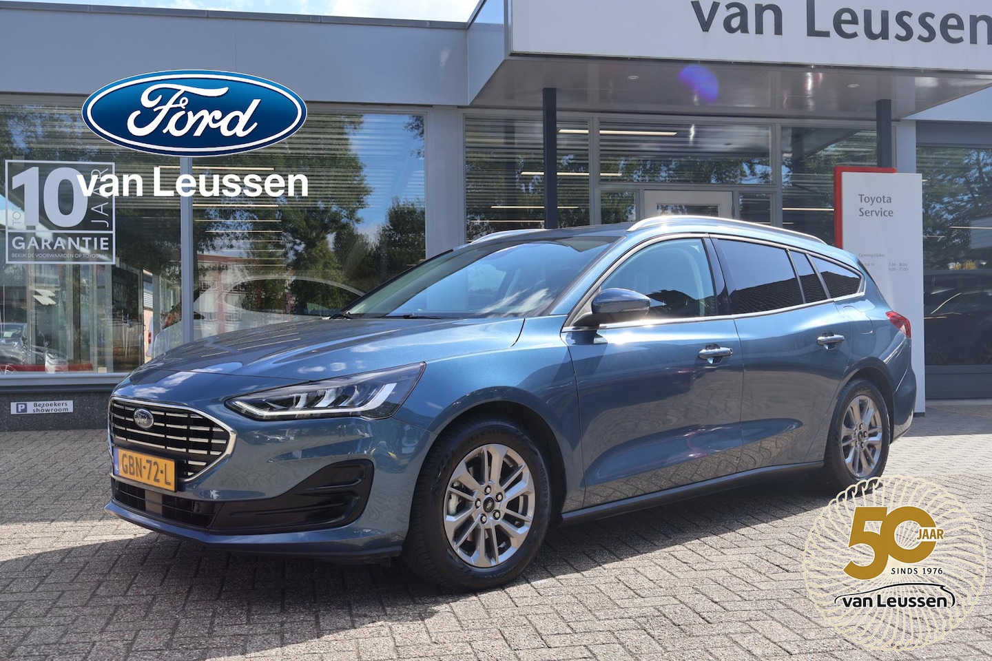 Ford Focus Wagon - HYBRID 155PK TITANIUM-X NL-AUTO 1E EIGENAAR - AutoWereld.nl