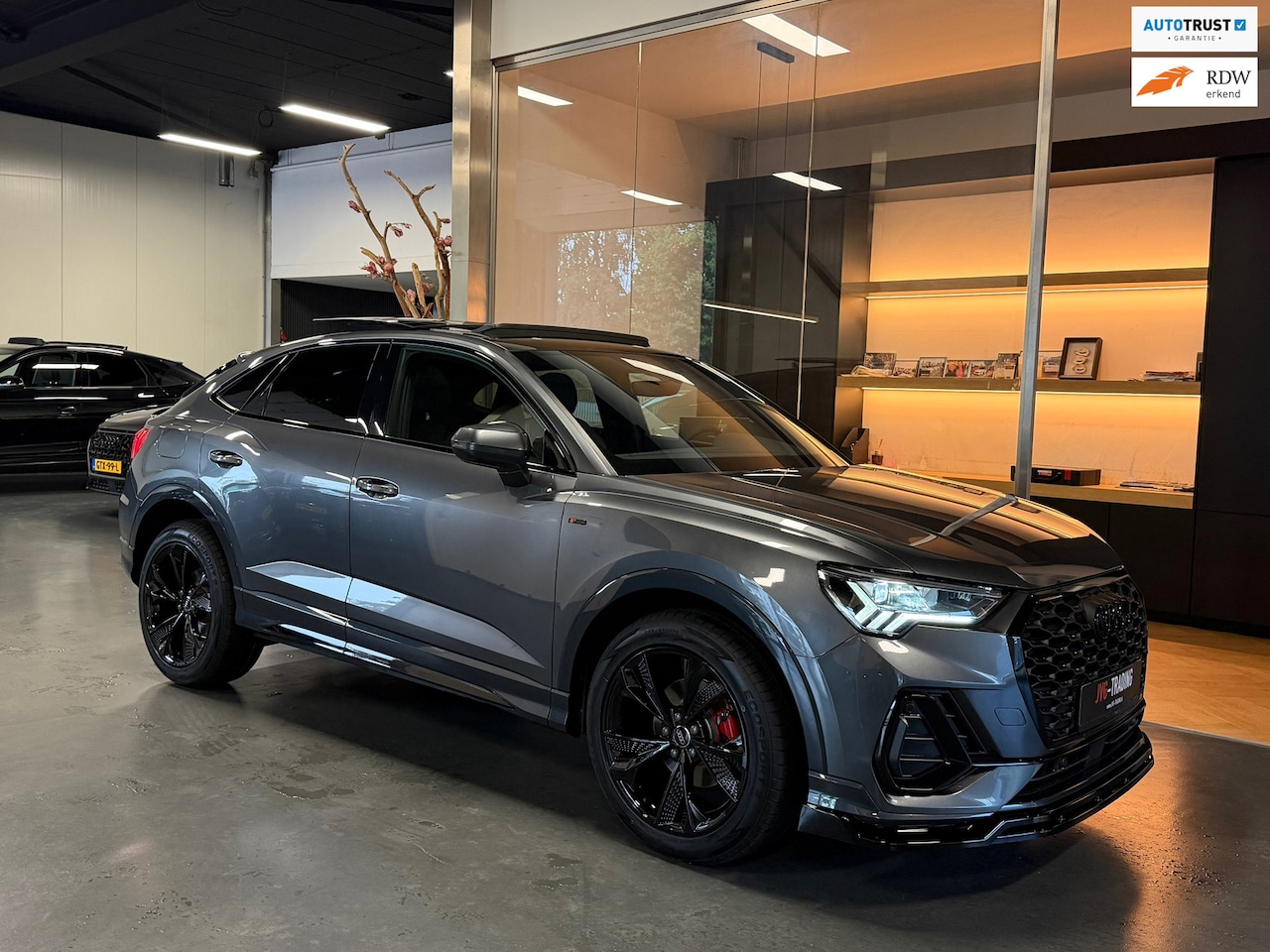 Audi Q3 Sportback - 35 TFSI 3X S line Panorama Camera Keyless - AutoWereld.nl