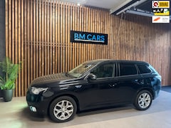 Mitsubishi Outlander - 2.0 PHEV Instyle Schuifdak, Camera, Leer