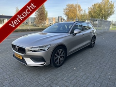 Volvo V60 - 2.0 B3 Essential Edition