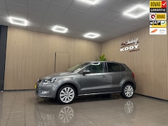 Volkswagen Polo - 1.4-16V Highline * Automaat / Carplay / Stoelverwarming / LM Velgen / NL Auto