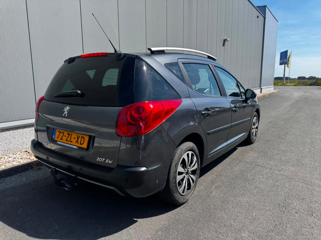 Peugeot 207 SW - 1.6 VTi XS