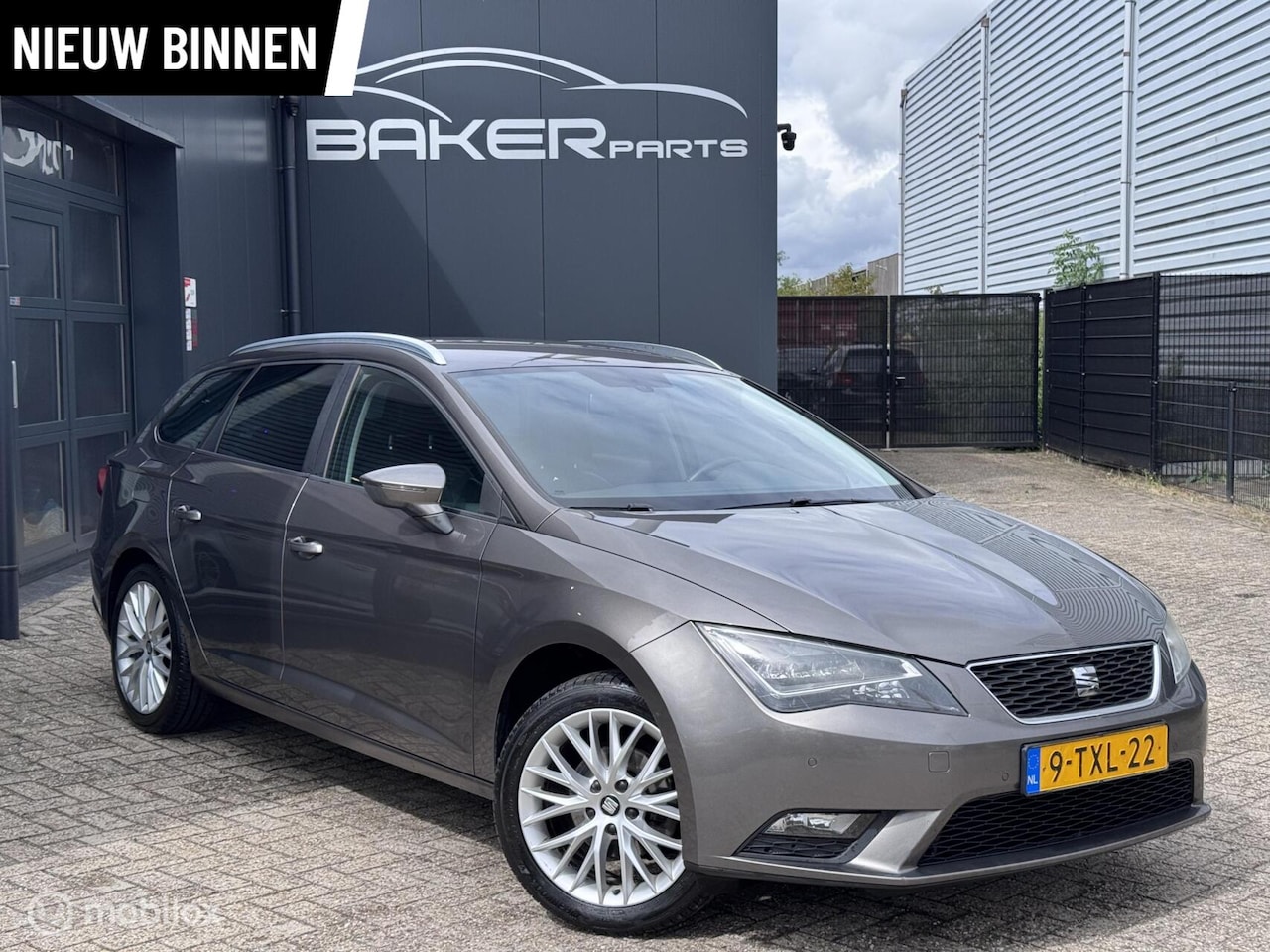 SEAT Leon ST - 1.2 TSI Style Business ~ Automaat ~ Top staat ~ - AutoWereld.nl