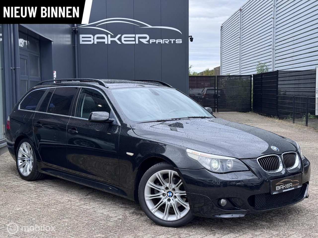 BMW 5-serie Touring - 525i Executive - M-pakket - Panoramadak - AutoWereld.nl