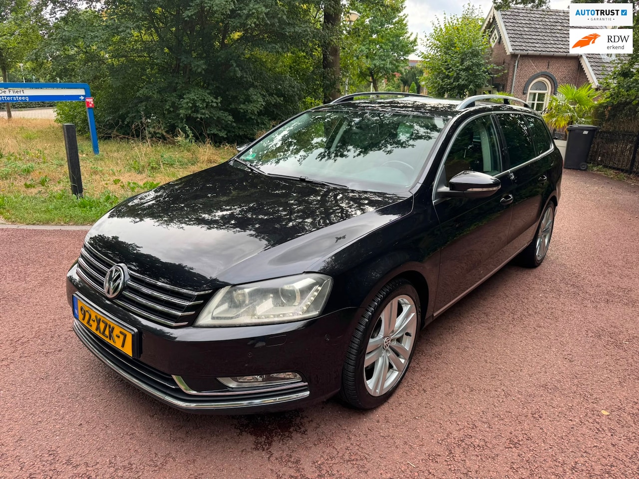 Volkswagen Passat Variant - 2.0 TSI Highline / Navi / leder / Automaat / xenon / Led / PDC - AutoWereld.nl