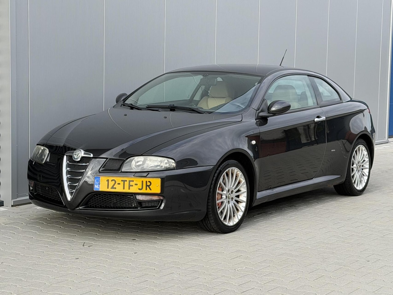 Alfa Romeo GT - 2.0 JTS Distinctive 2.0 JTS Distinctive - AutoWereld.nl