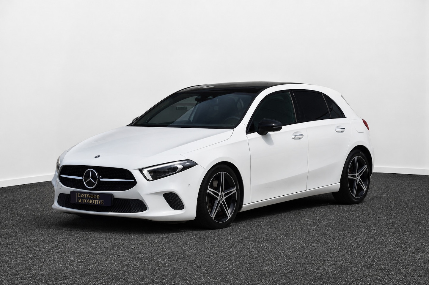 Mercedes-Benz A-klasse - 250 Progressive|Pano|Digital Dash|Burmester|VOLL - AutoWereld.nl